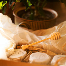 Load image into Gallery viewer, Edinburgh Honey Co. - Scottish Gift Set - Set of 3 Scottish Unique Honeys