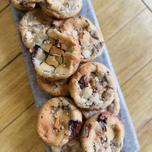 Load image into Gallery viewer, Our Favourite Cookies!
