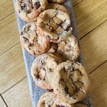 Load image into Gallery viewer, Our Favourite Cookies!
